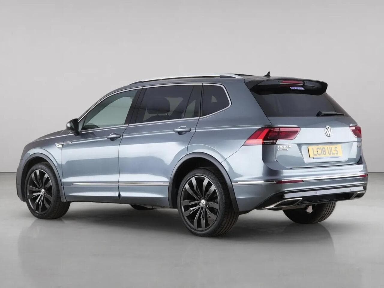 Volkswagen Tiguan Allspace thumbnail Rear Left