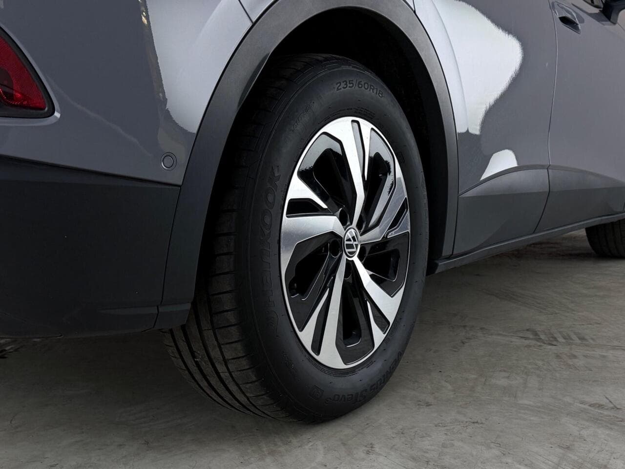 Volkswagen ID.4 thumbnail Wheel