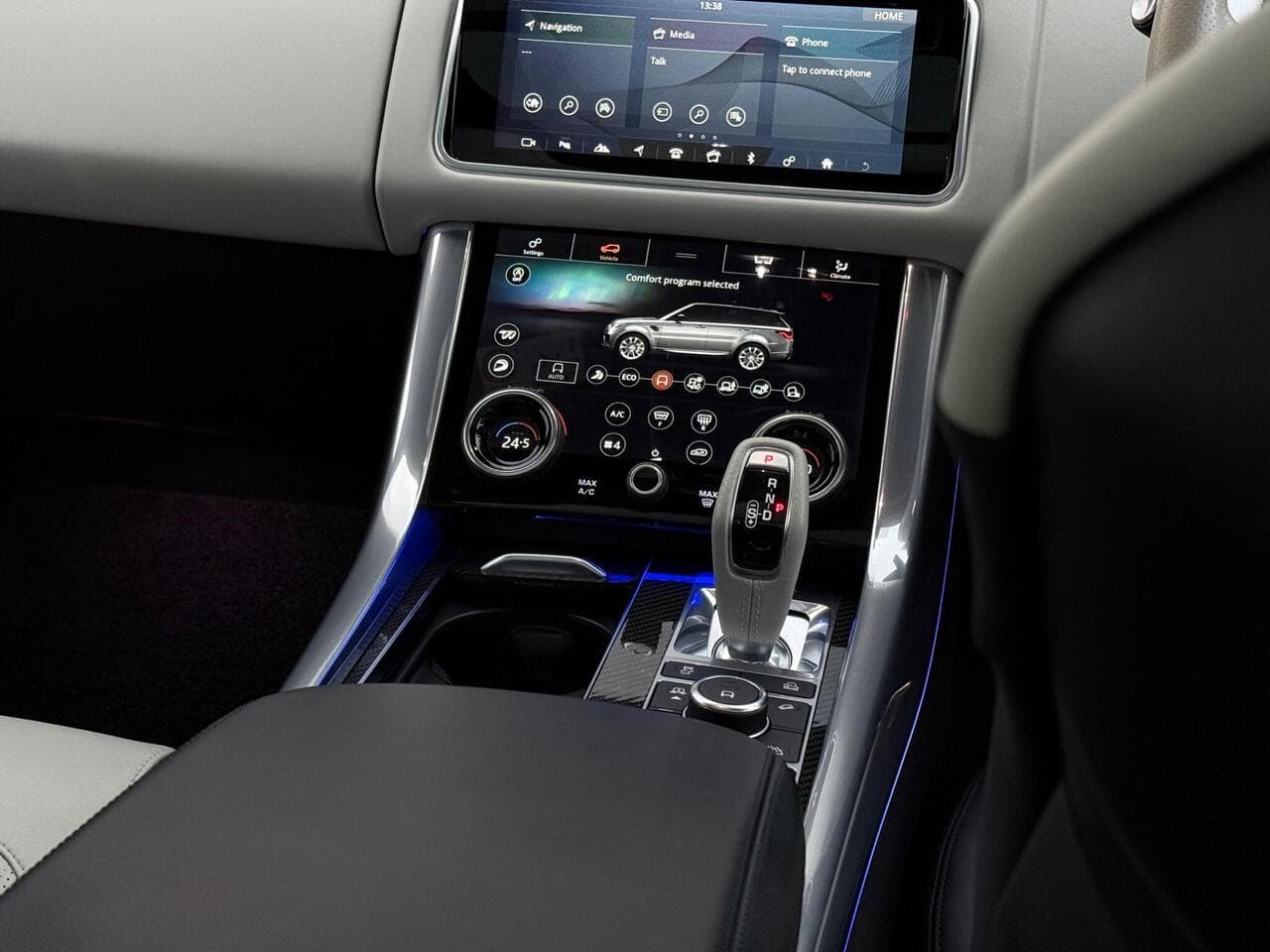Land Rover Range Rover Sport thumbnail Infotainment System