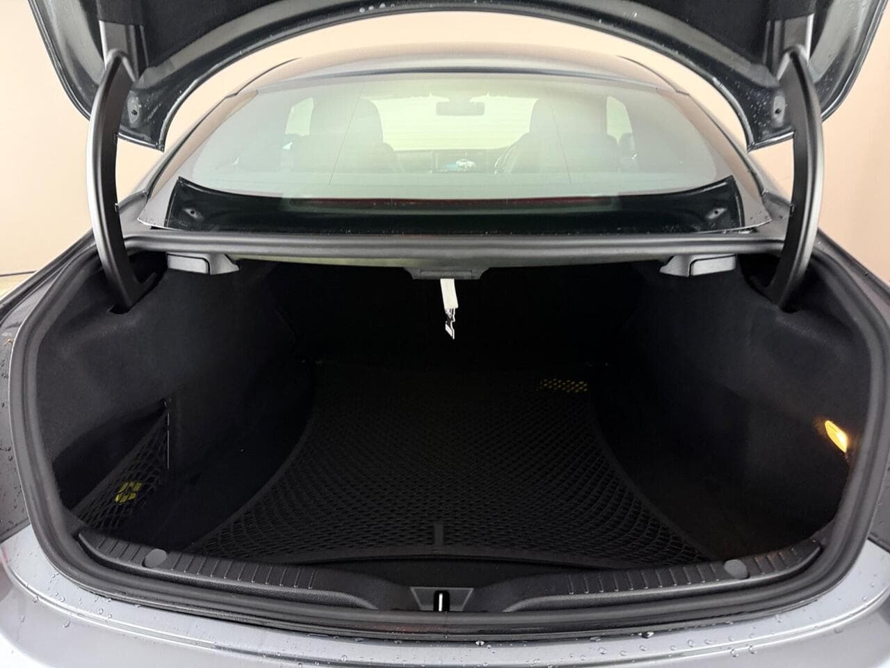 Mercedes-Benz C Class thumbnail Boot