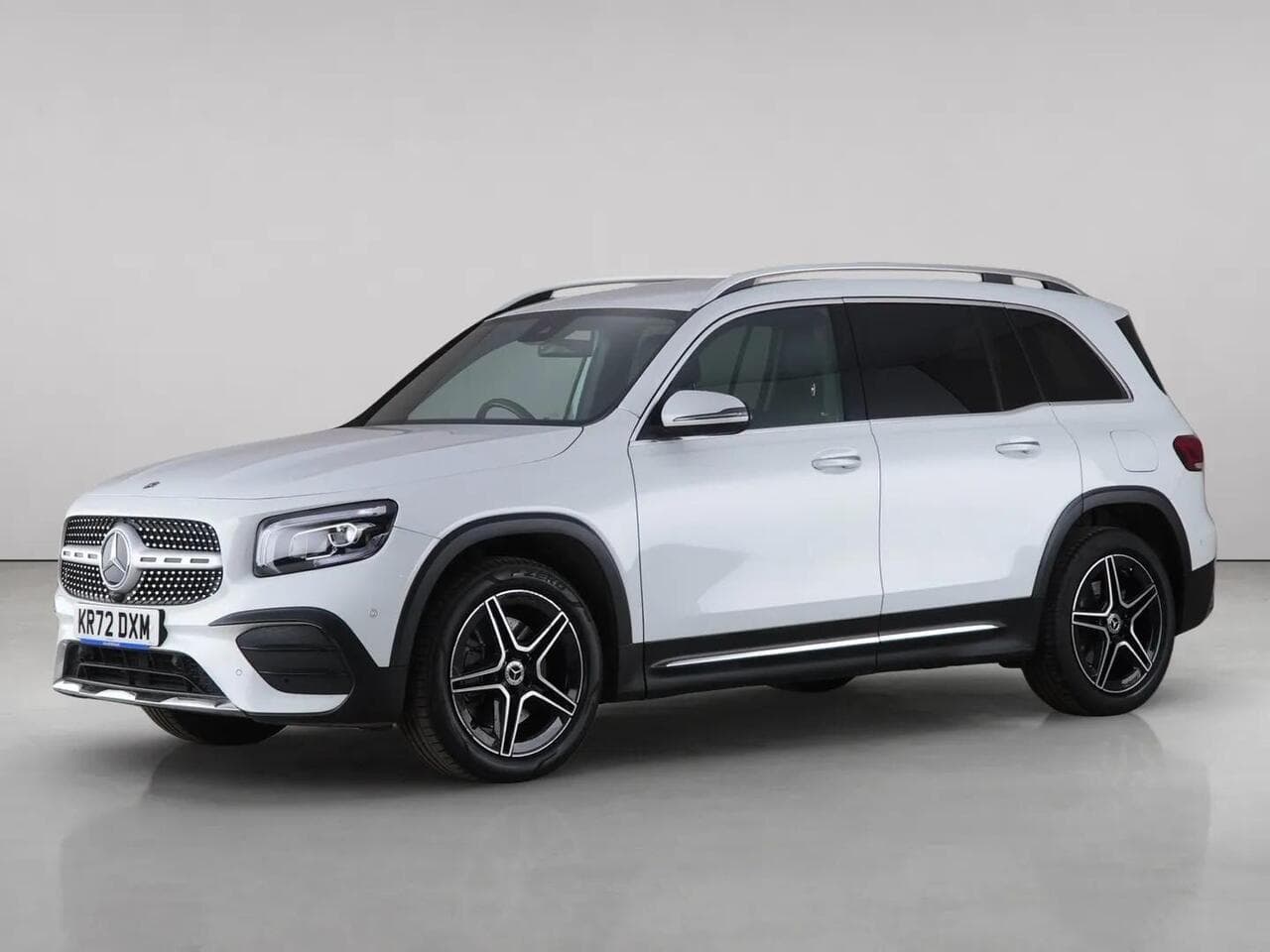 Mercedes-Benz GLB thumbnail Front Left