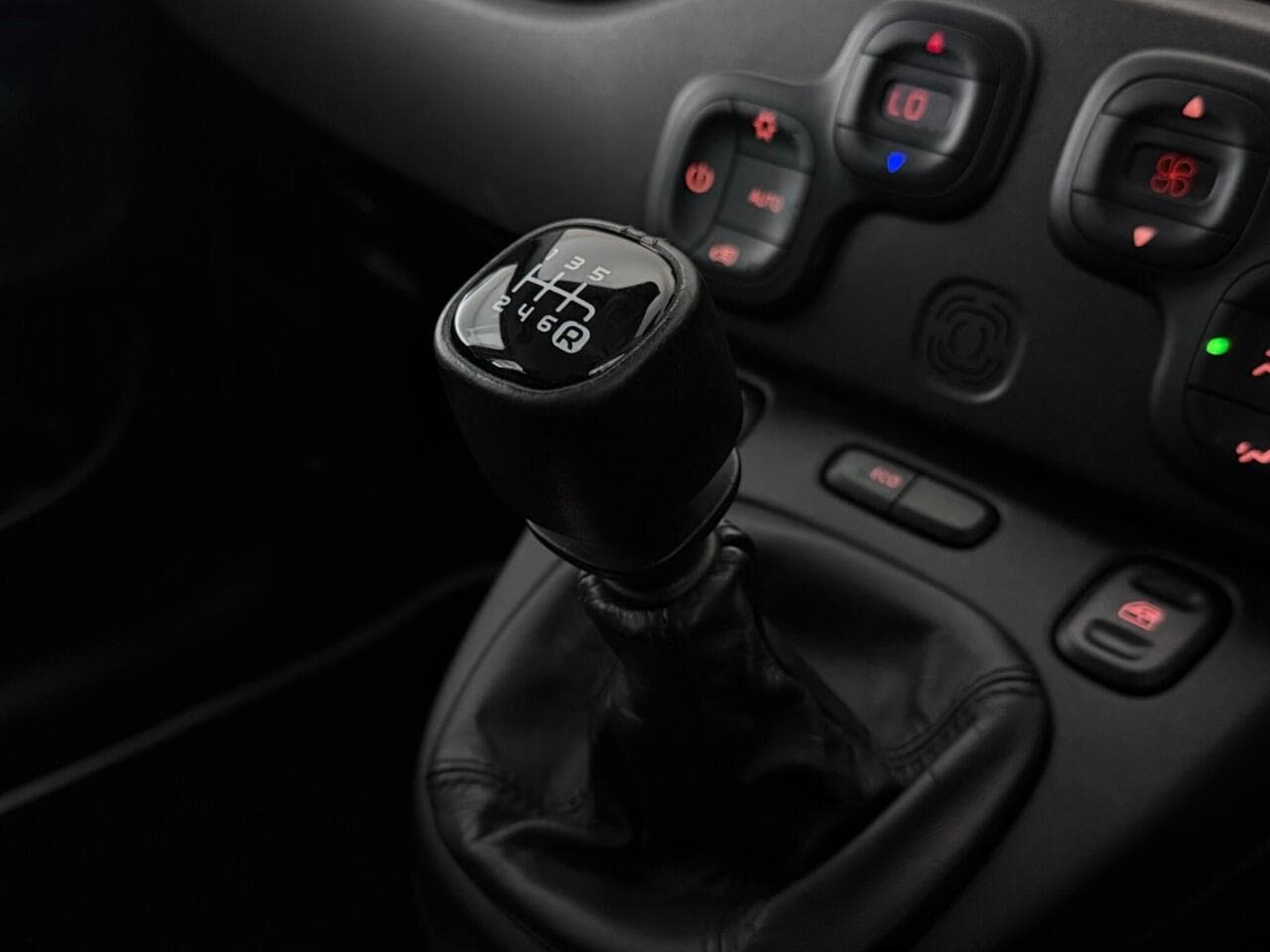 Fiat Panda thumbnail Interior Front