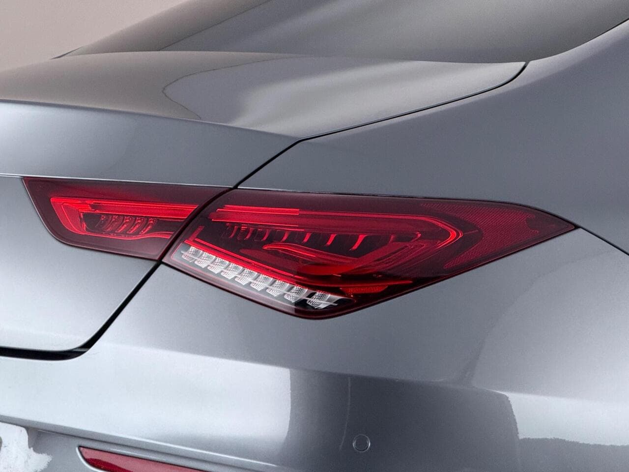 Mercedes-Benz CLA thumbnail Lights Rear