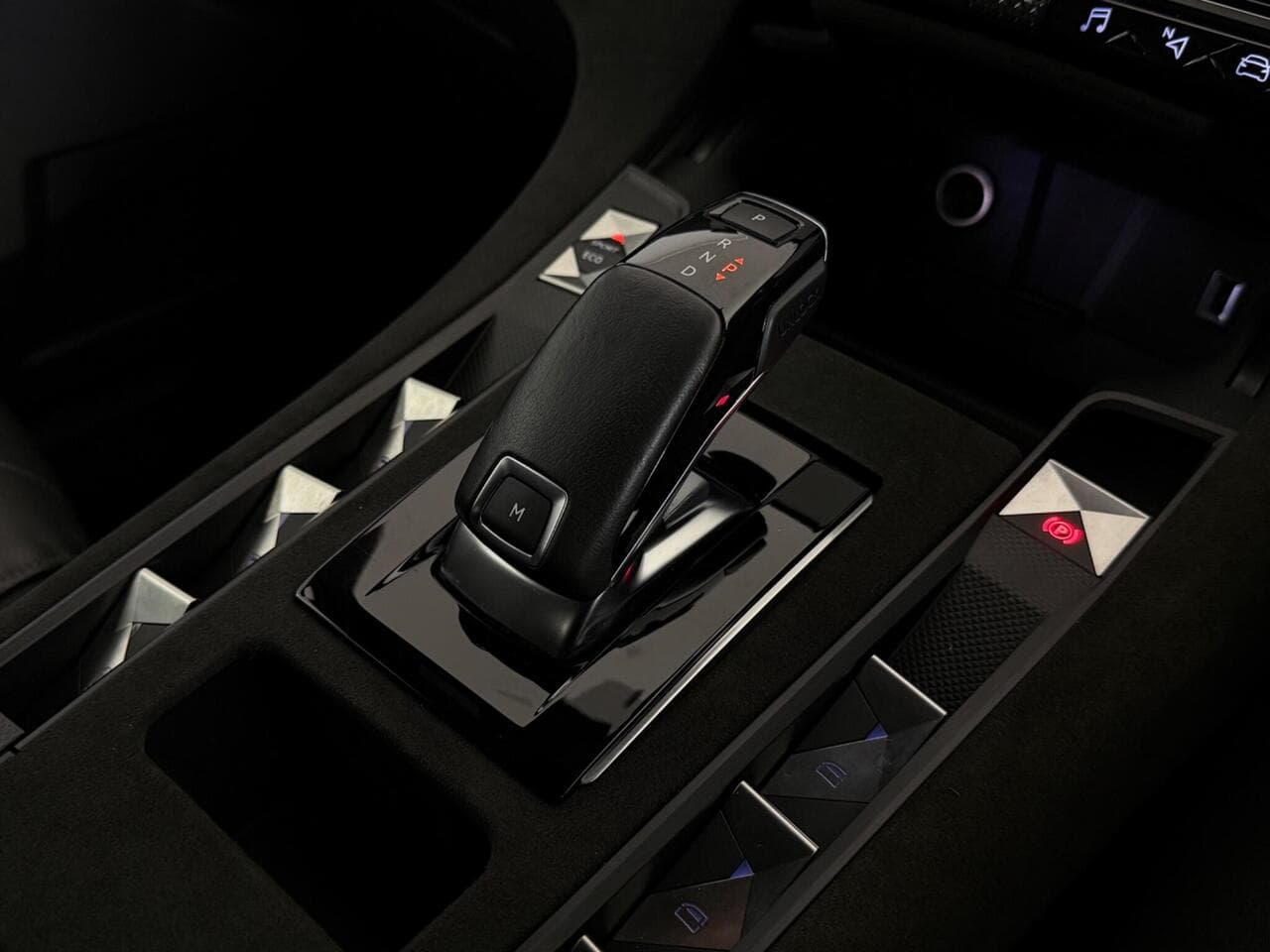 DS AUTOMOBILES DS 7 CROSSBACK thumbnail Inconclusive