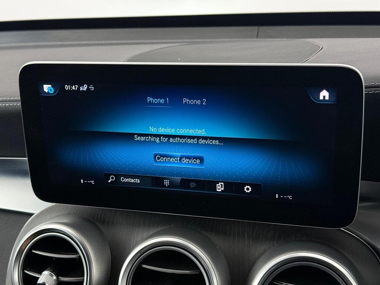 Mercedes-Benz GLC thumbnail Infotainment System