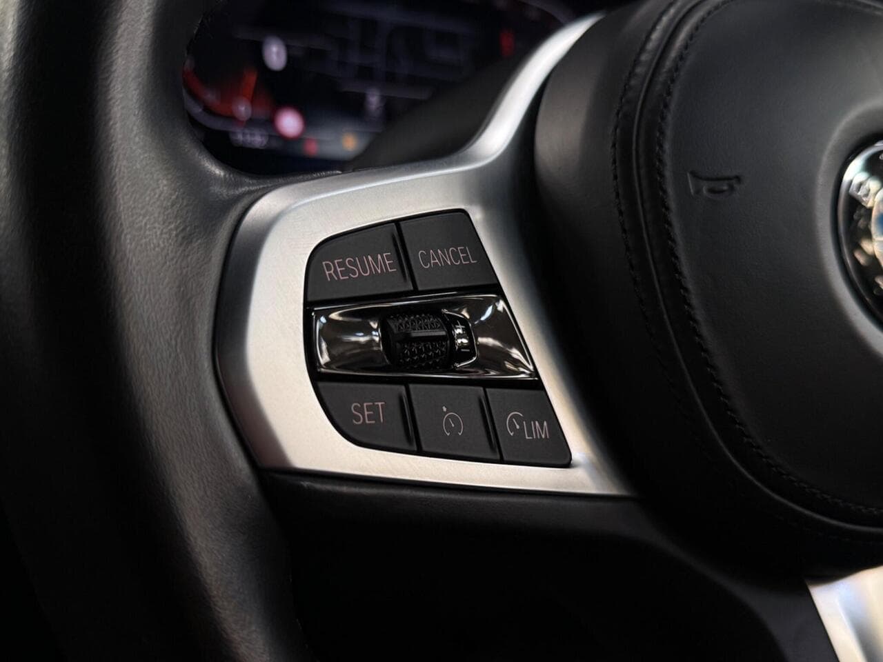 BMW 1 Series thumbnail Misc Controls