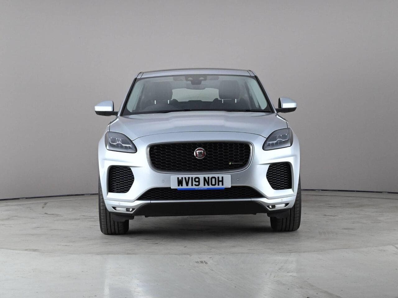 Jaguar E-PACE thumbnail Front