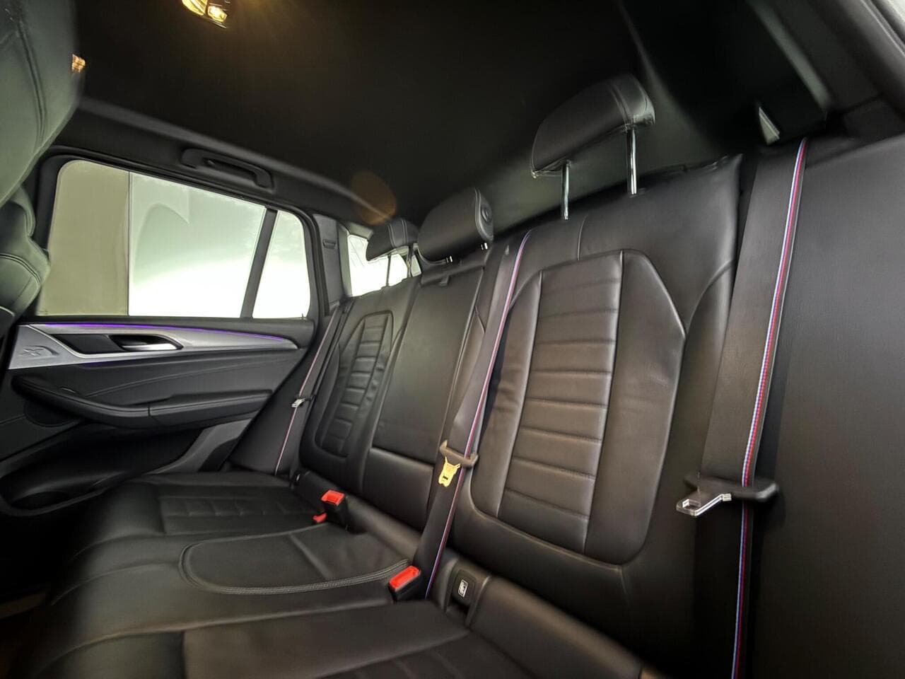 BMW X3 thumbnail Seats Rear