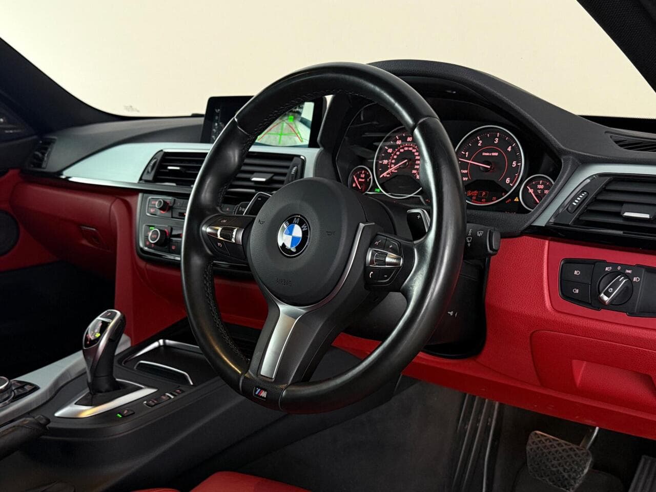 BMW 4 Series thumbnail Steering Wheel