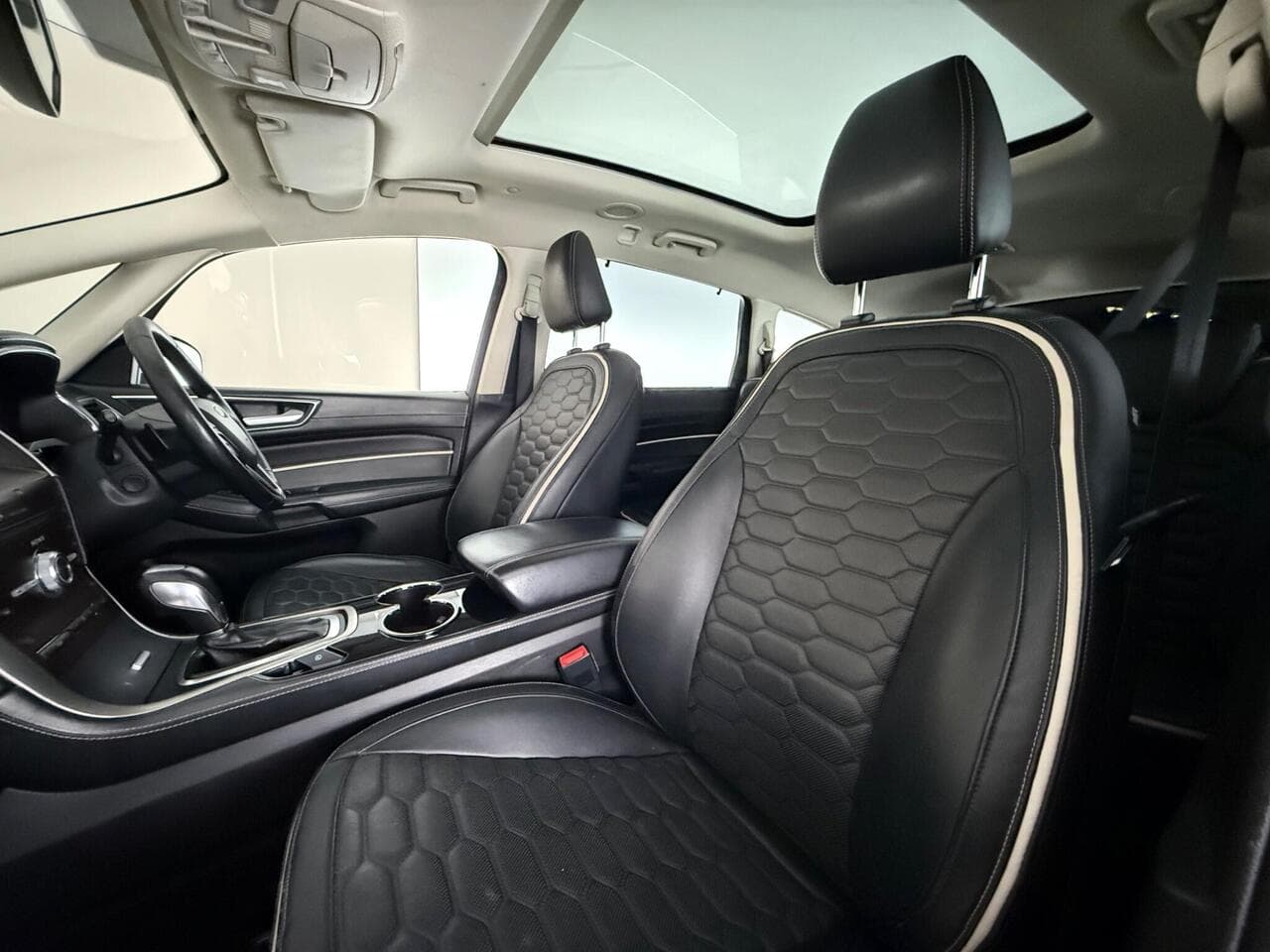 Ford S-Max thumbnail Seat Front Passenger