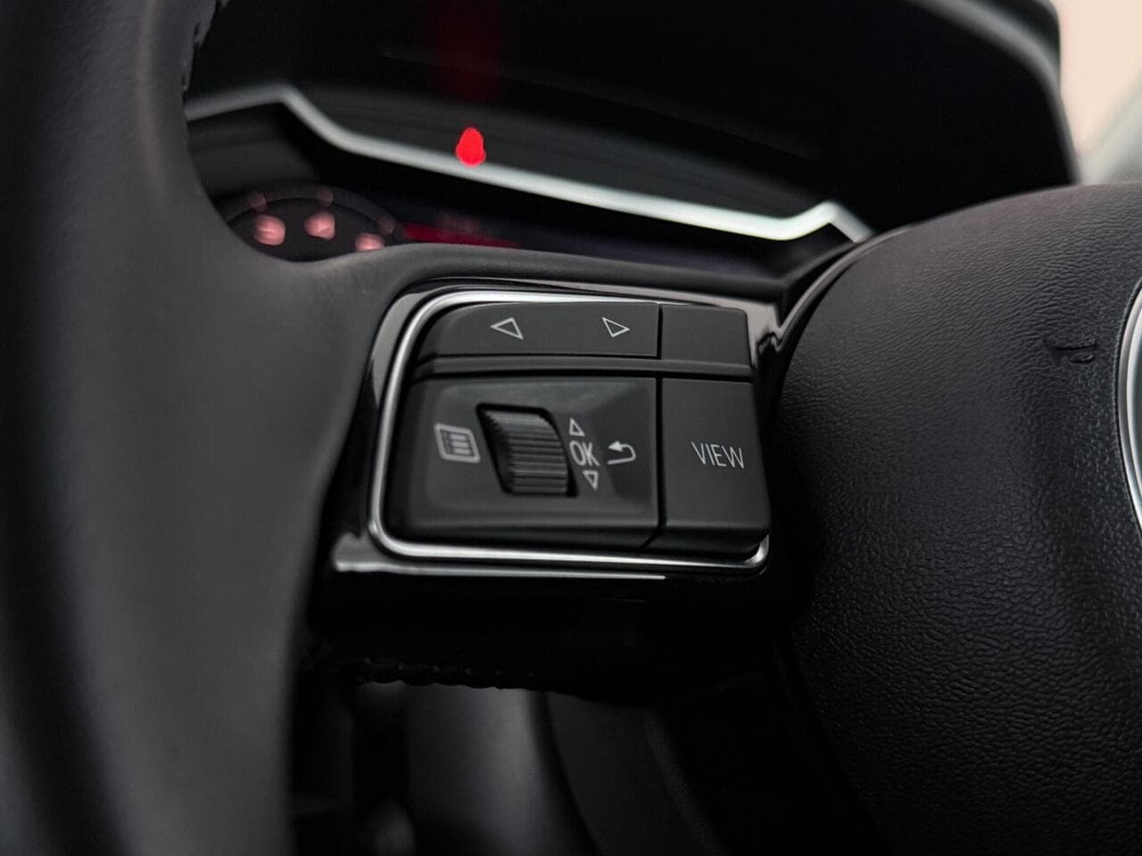 Audi A1 thumbnail Misc Controls
