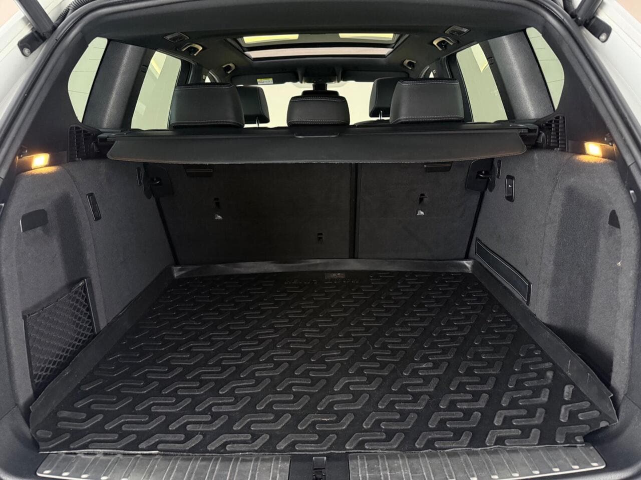 BMW iX3 thumbnail Boot