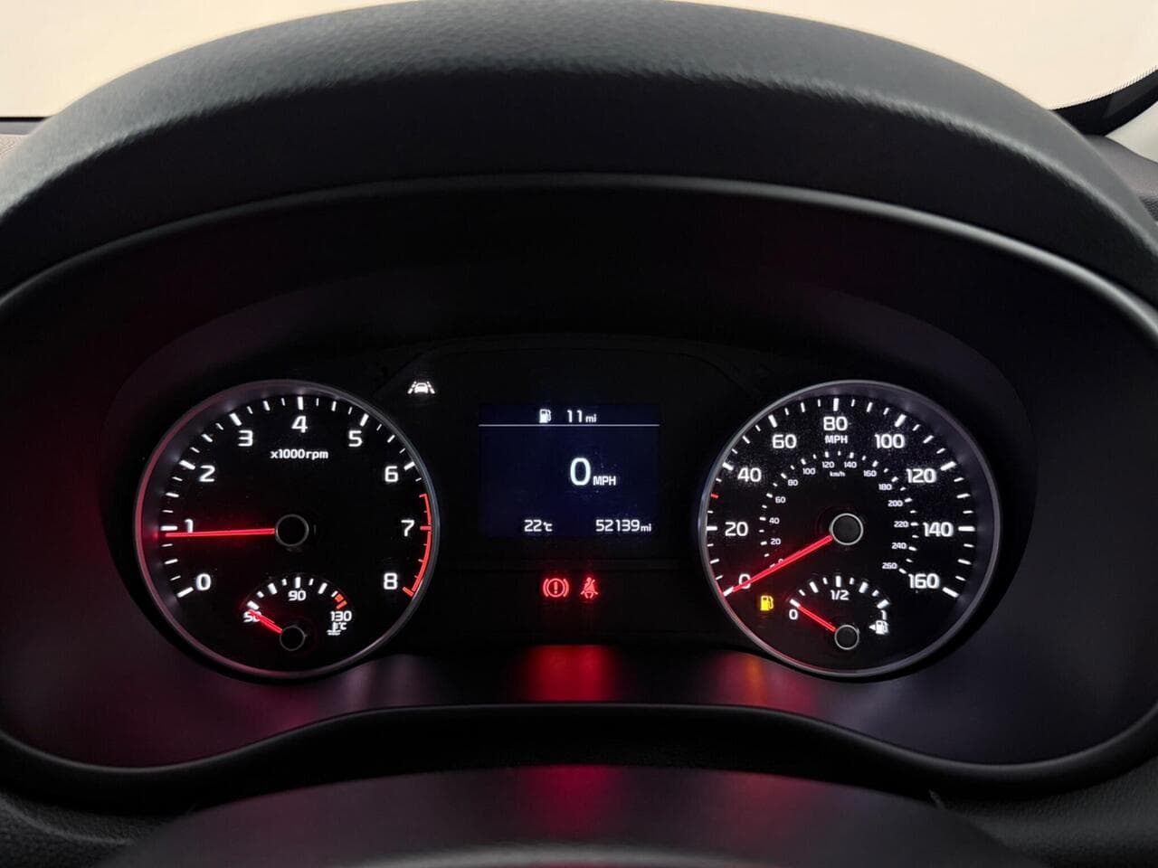 Kia Sportage thumbnail Driver Instruments