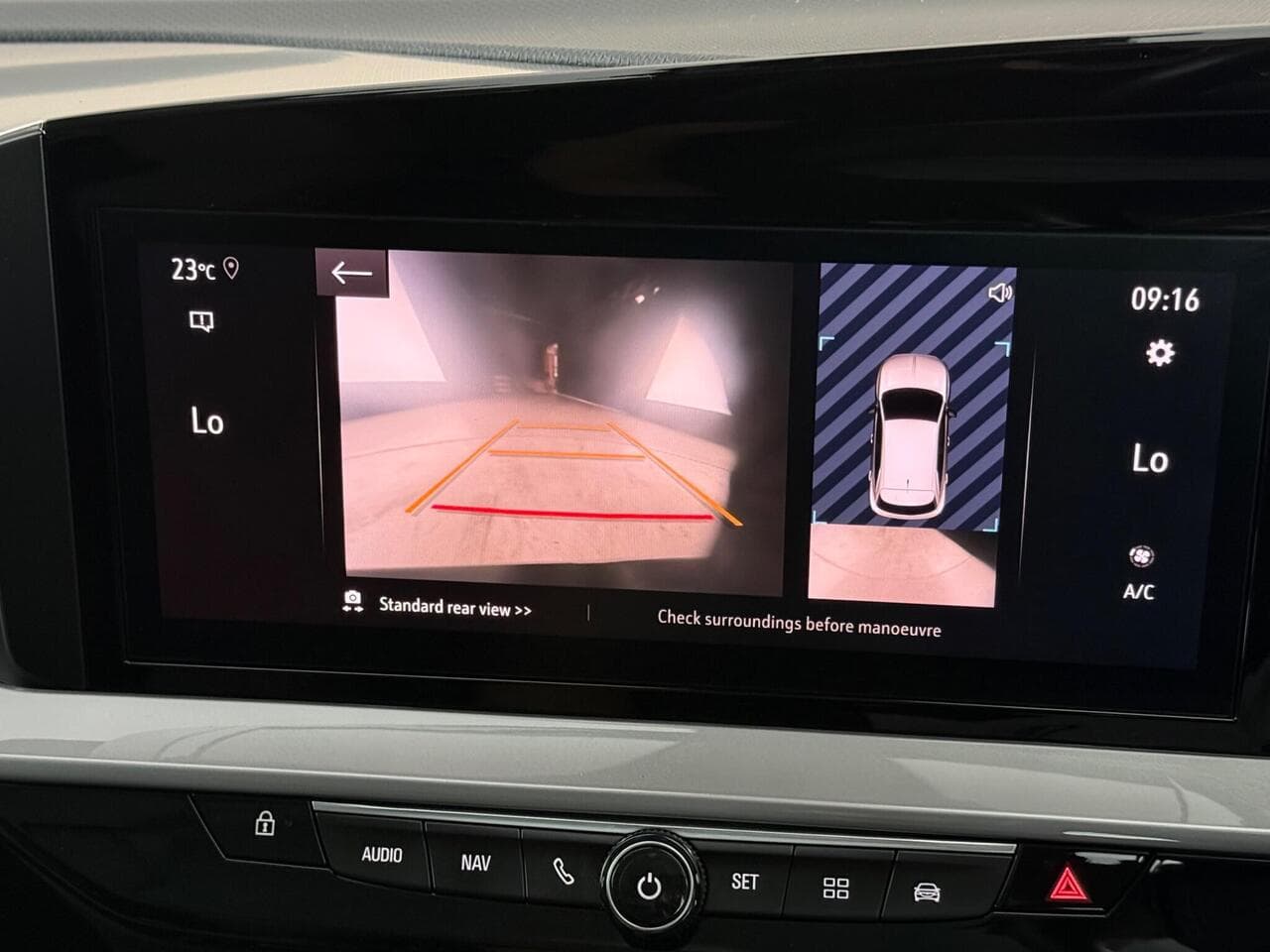 Vauxhall Mokka thumbnail Infotainment System