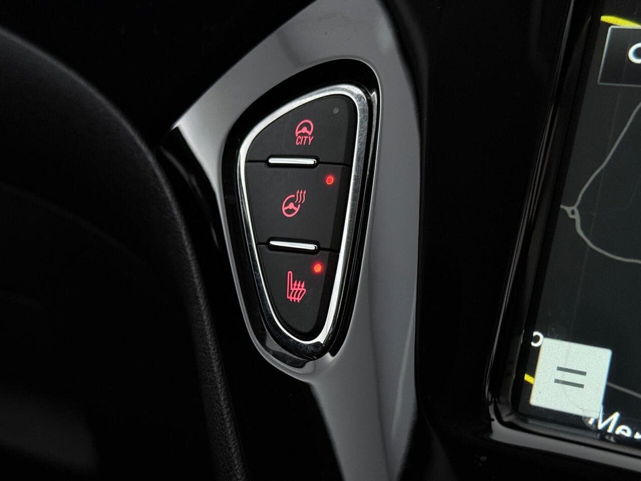 Vauxhall Corsa thumbnail Misc Controls
