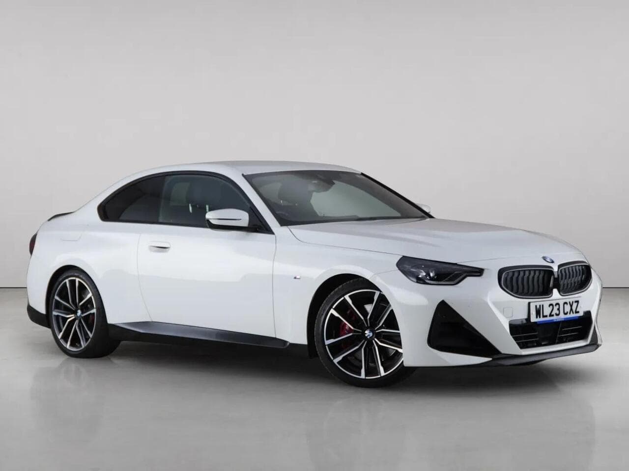 BMW 2 Series - BMW 2 Series 2.0 220i M Sport Auto Euro 6 (s/s) 2dr