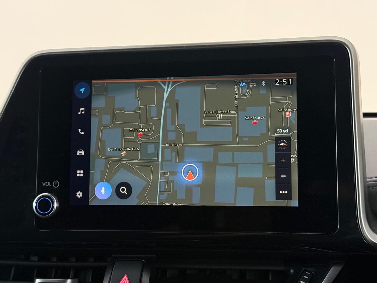 Toyota C-HR thumbnail Infotainment System