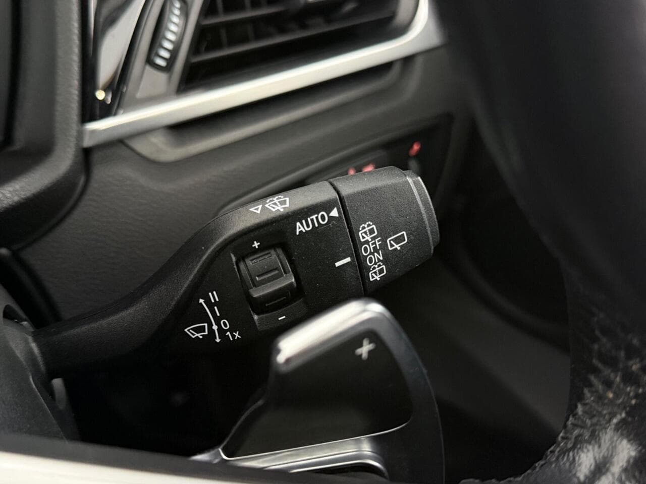 BMW X1 thumbnail Misc Controls