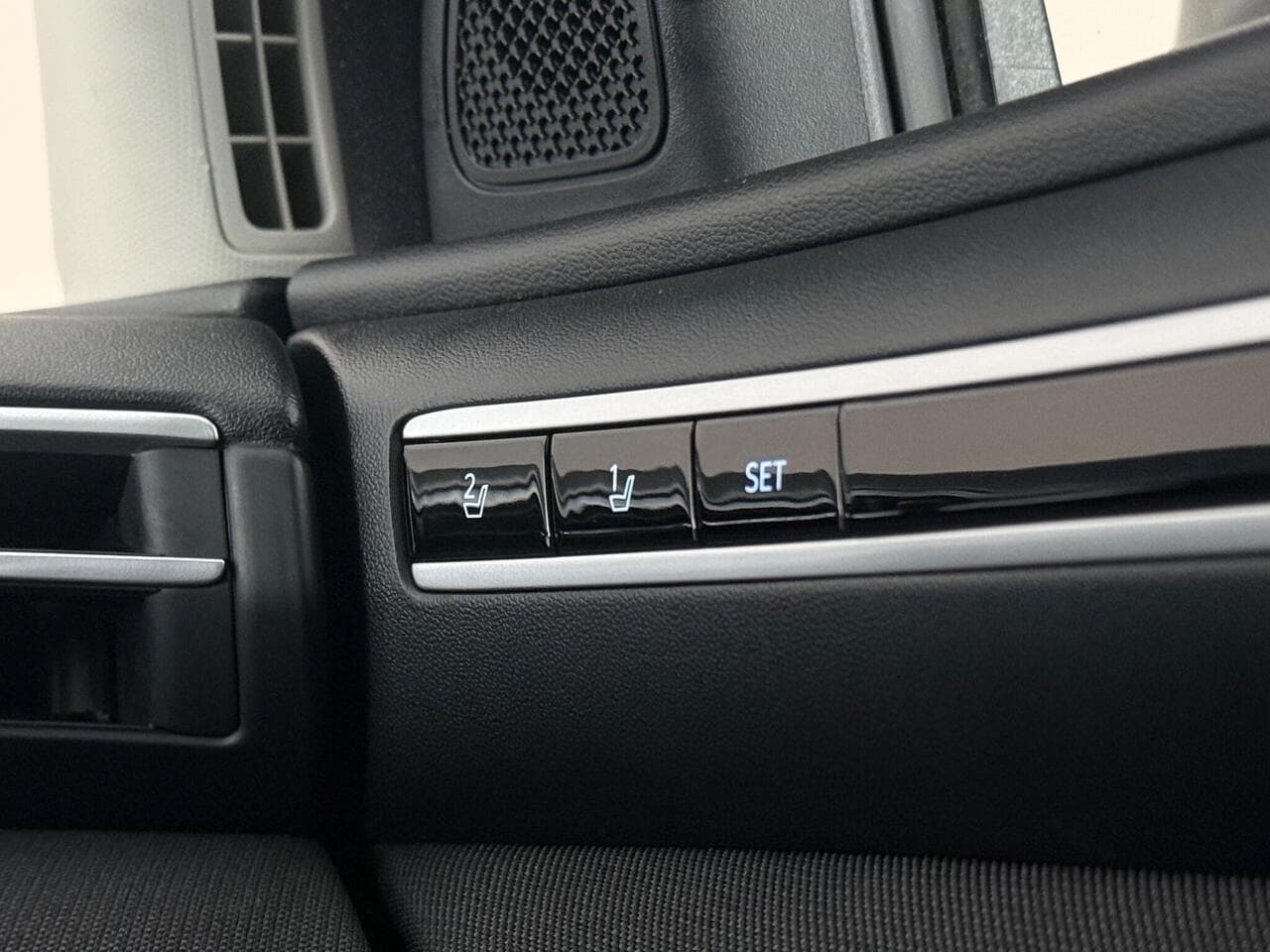 Hyundai TUCSON thumbnail Misc Controls