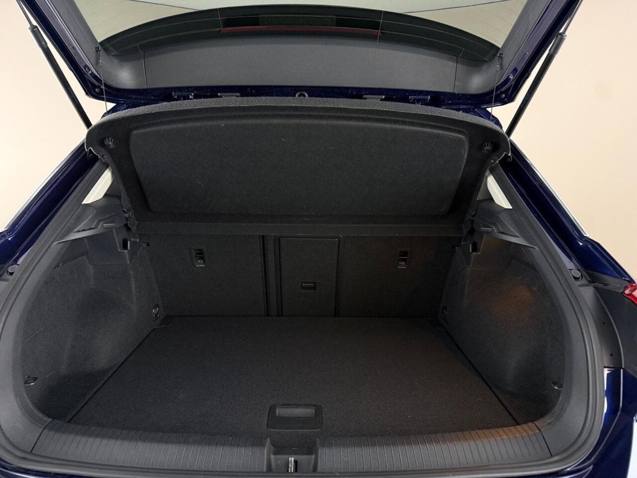 Volkswagen T-Roc thumbnail Boot