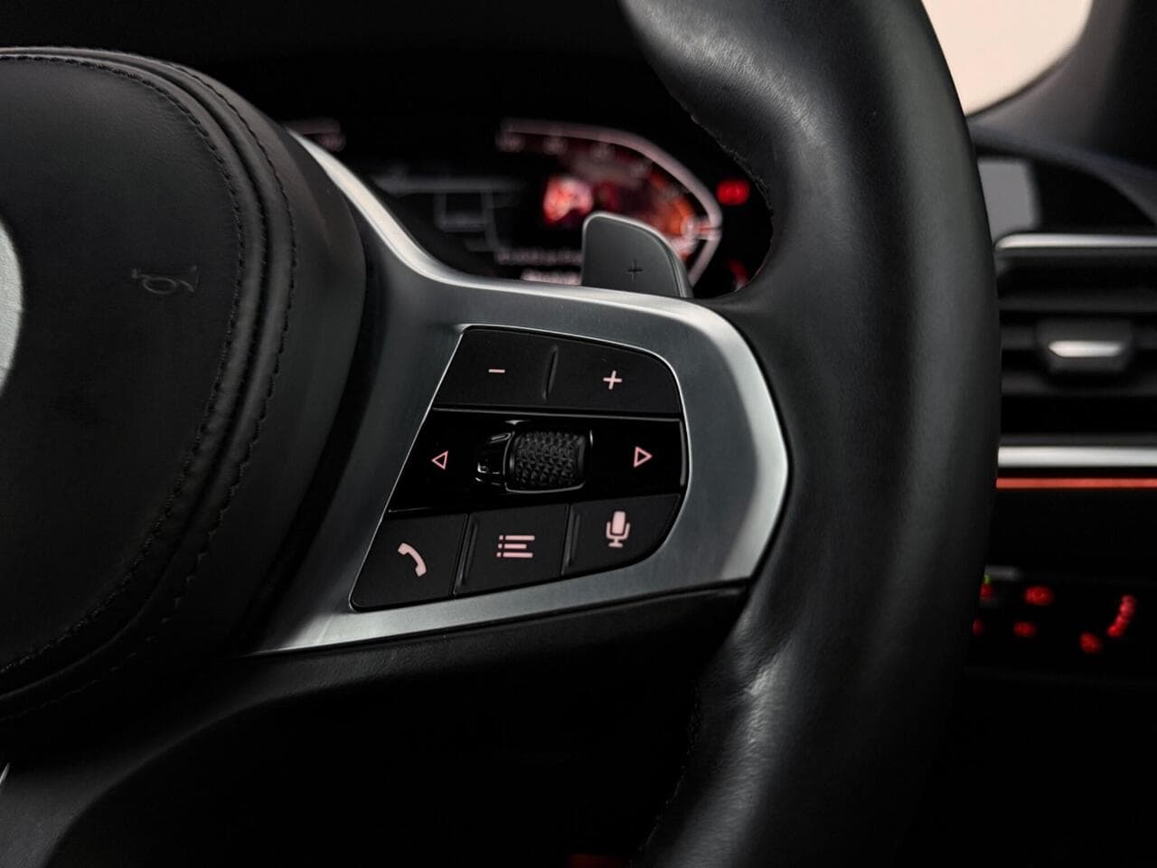 BMW 4 Series thumbnail Misc Controls