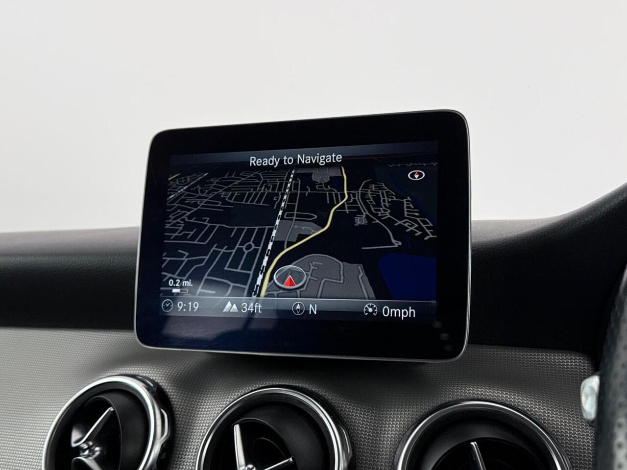 Mercedes-Benz GLA thumbnail Infotainment System