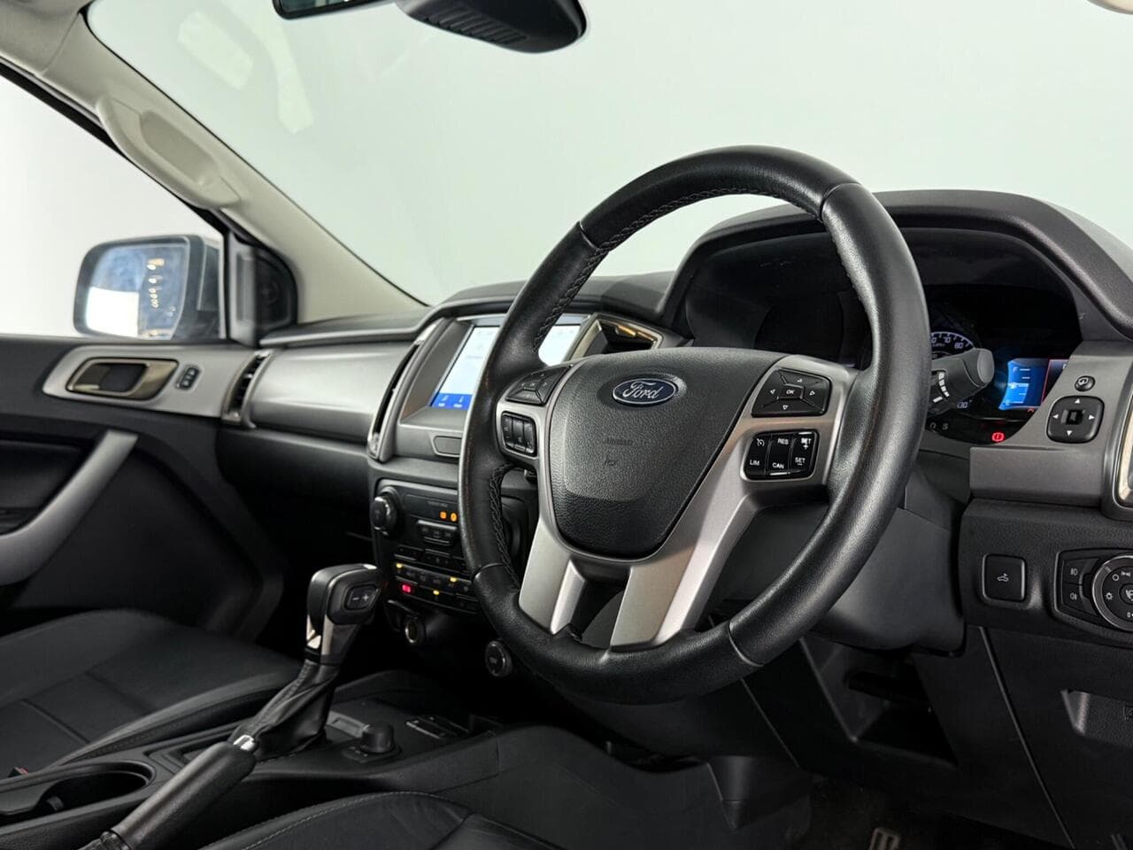 Ford Ranger thumbnail Interior Front