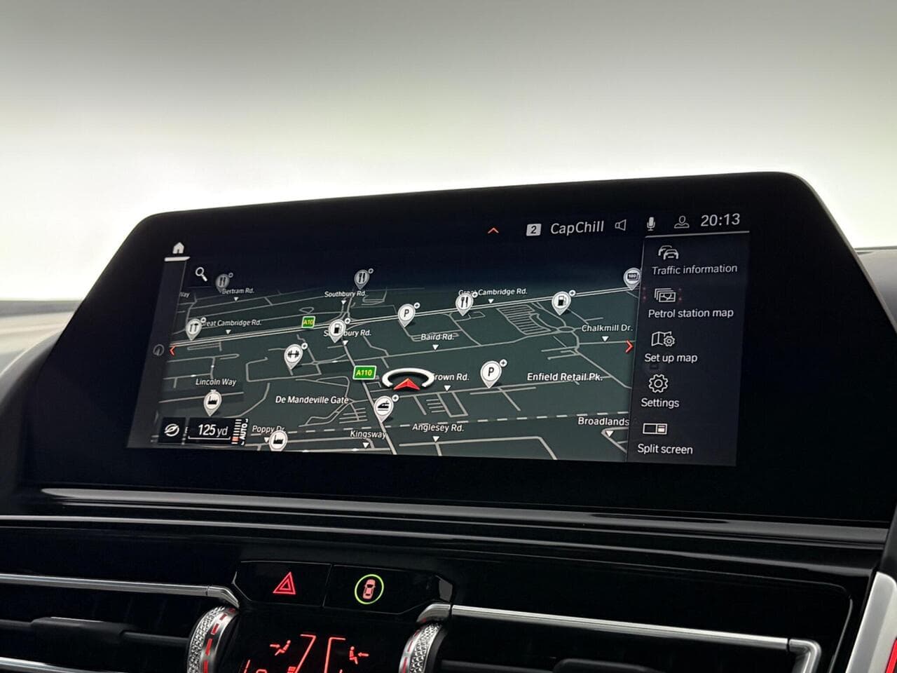 BMW 8 Series thumbnail Infotainment System