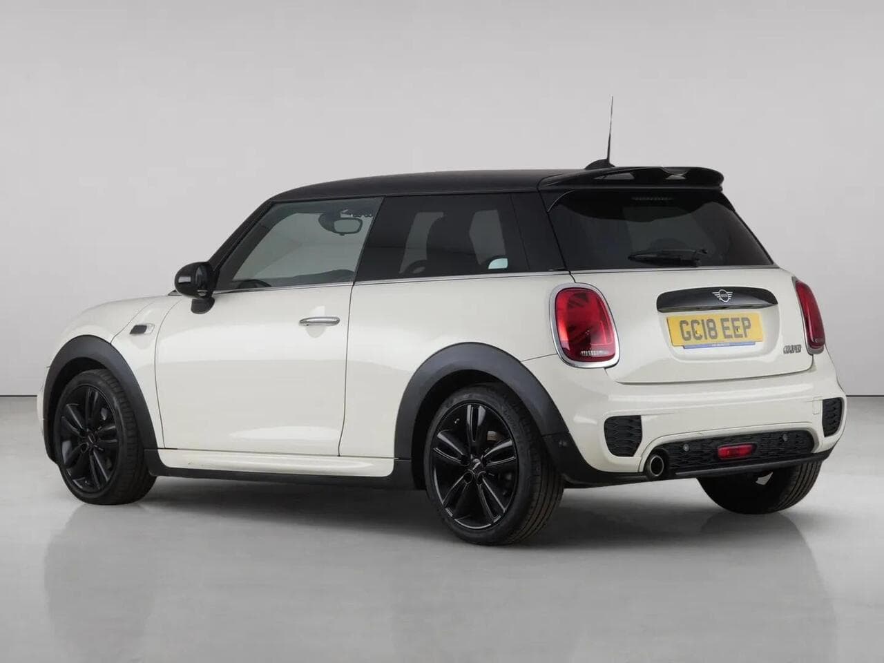 MINI Hatch thumbnail Rear Left