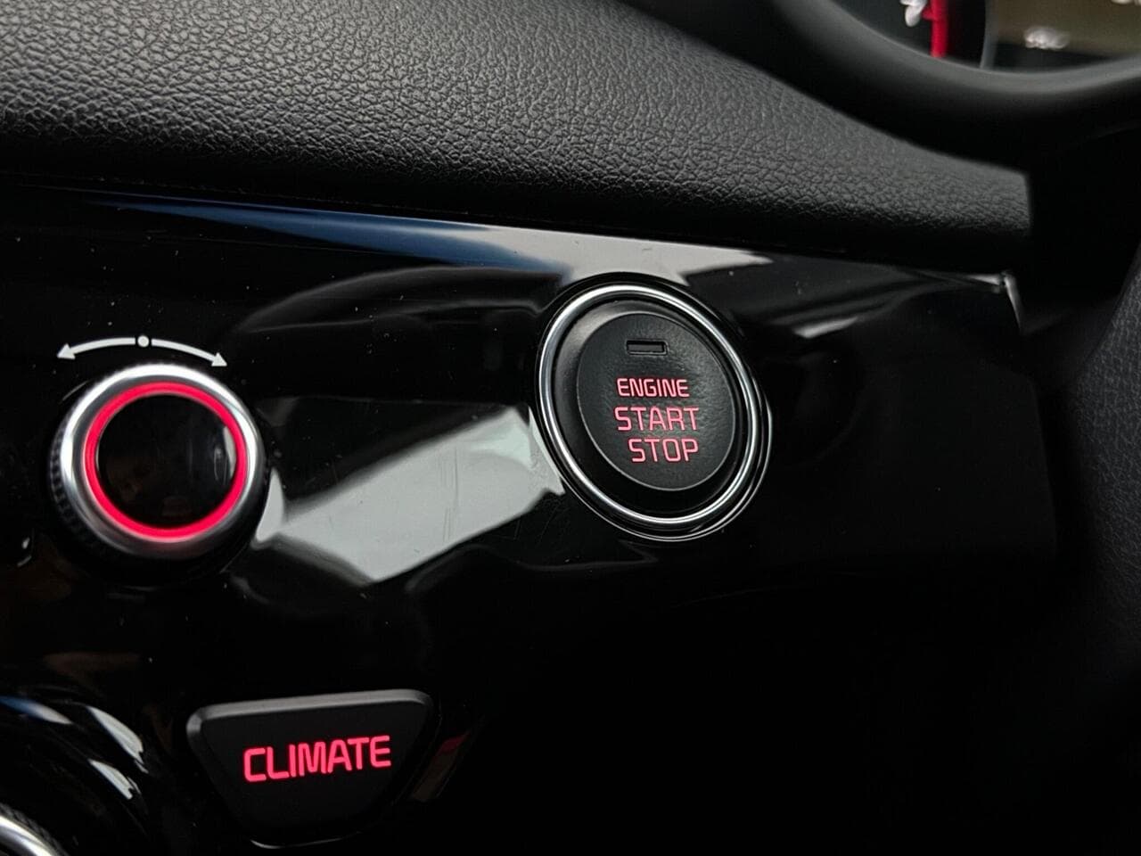 Kia Sportage thumbnail Misc Controls