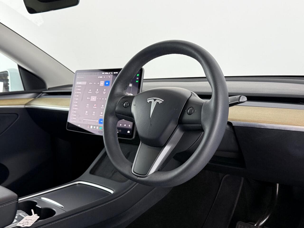 Tesla Model Y thumbnail Inconclusive