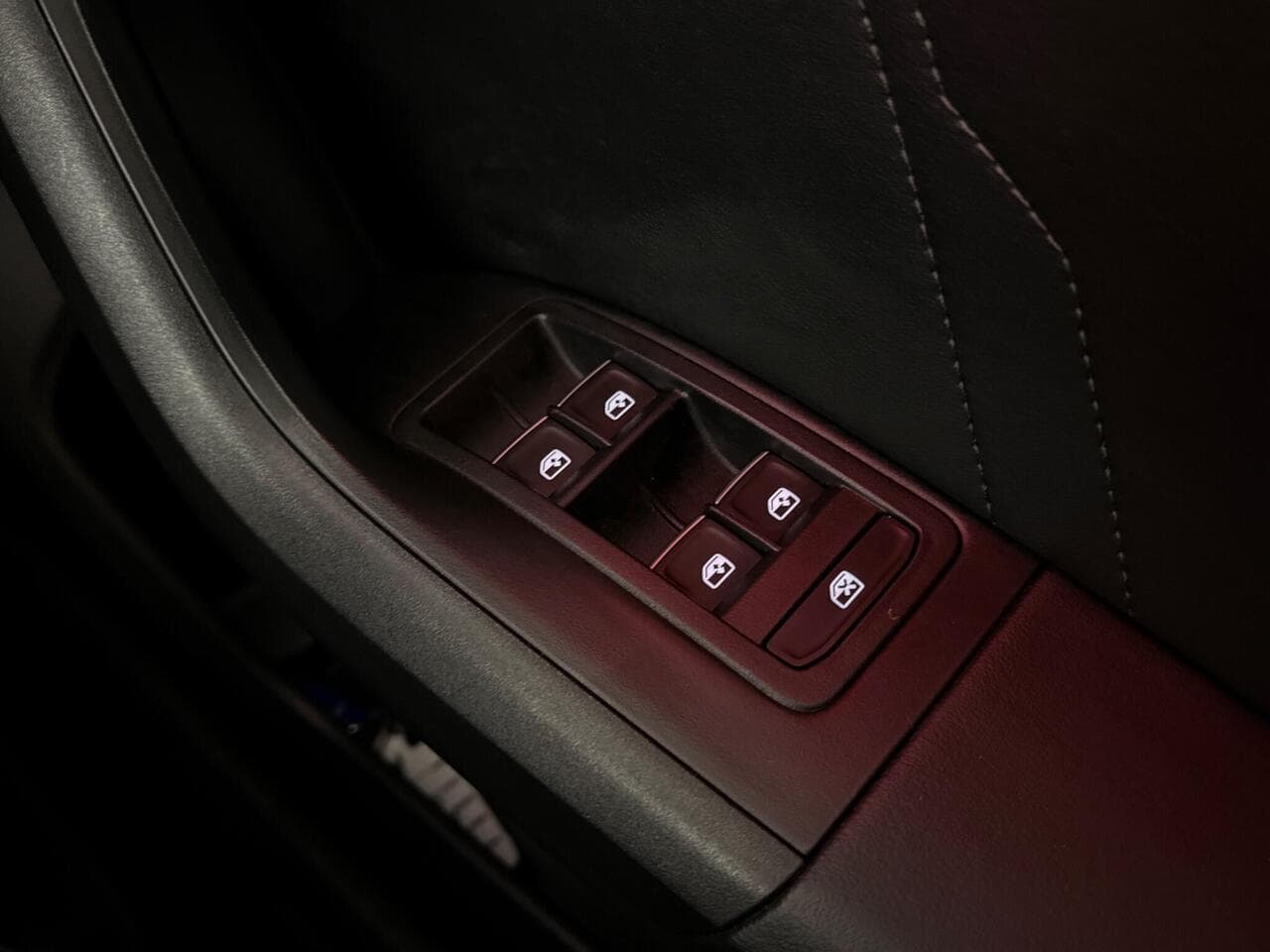 SEAT Ateca thumbnail Misc Controls