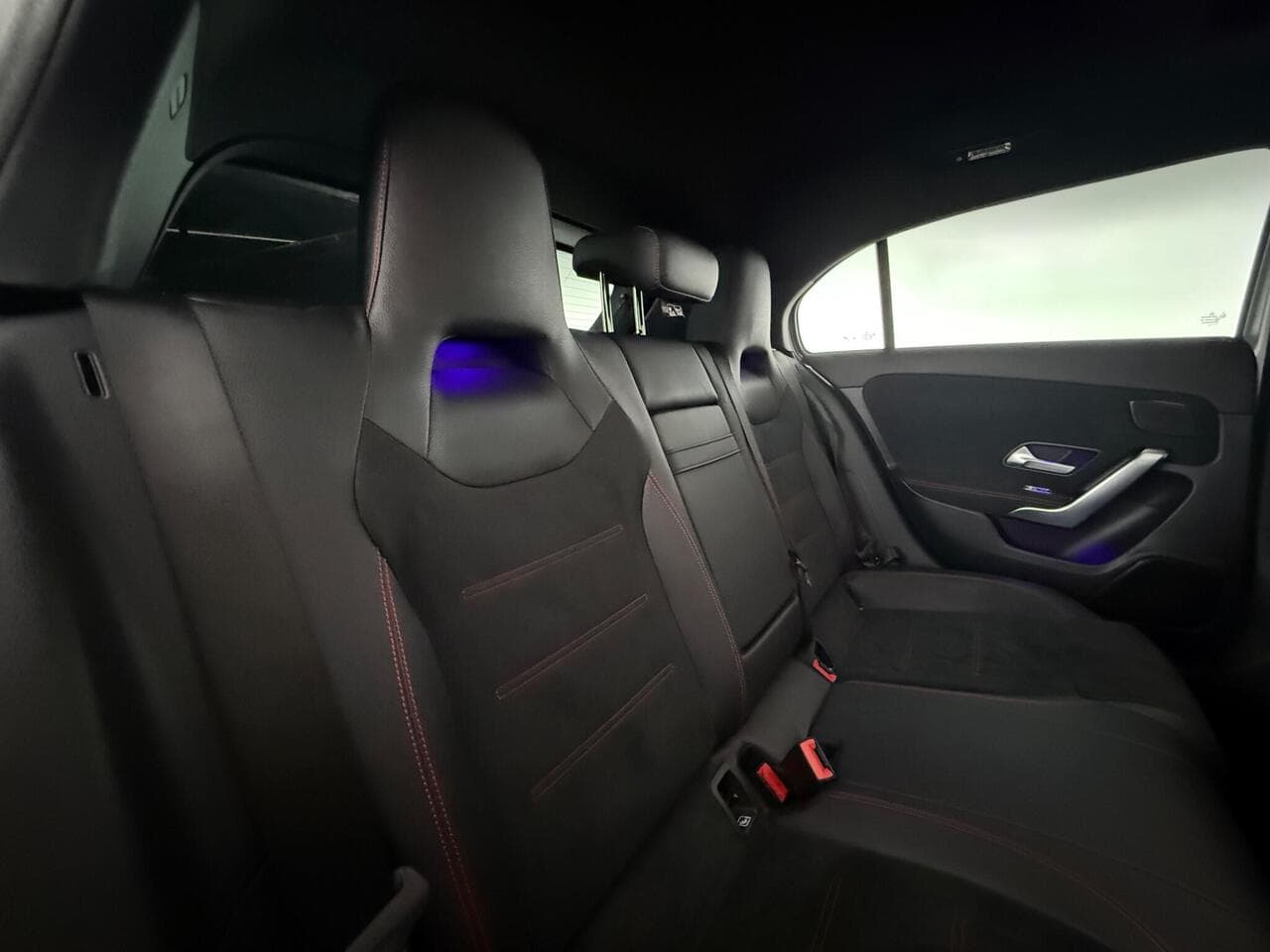 Mercedes-Benz A Class thumbnail Seats Rear