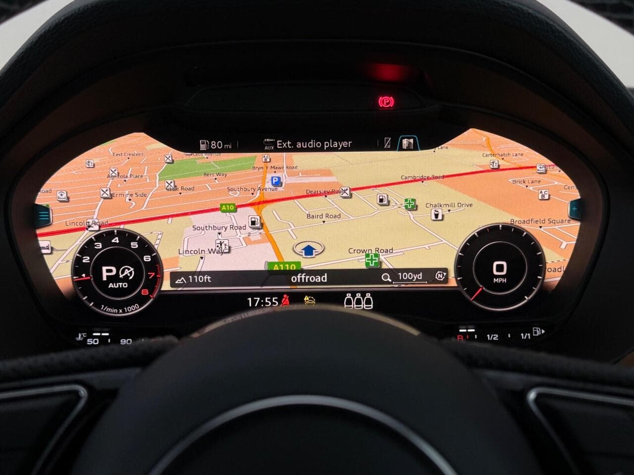 Audi Q2 thumbnail Driver Instruments