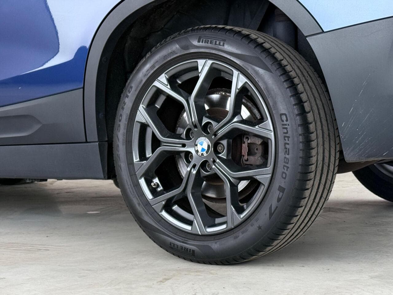 BMW X2 thumbnail Wheel