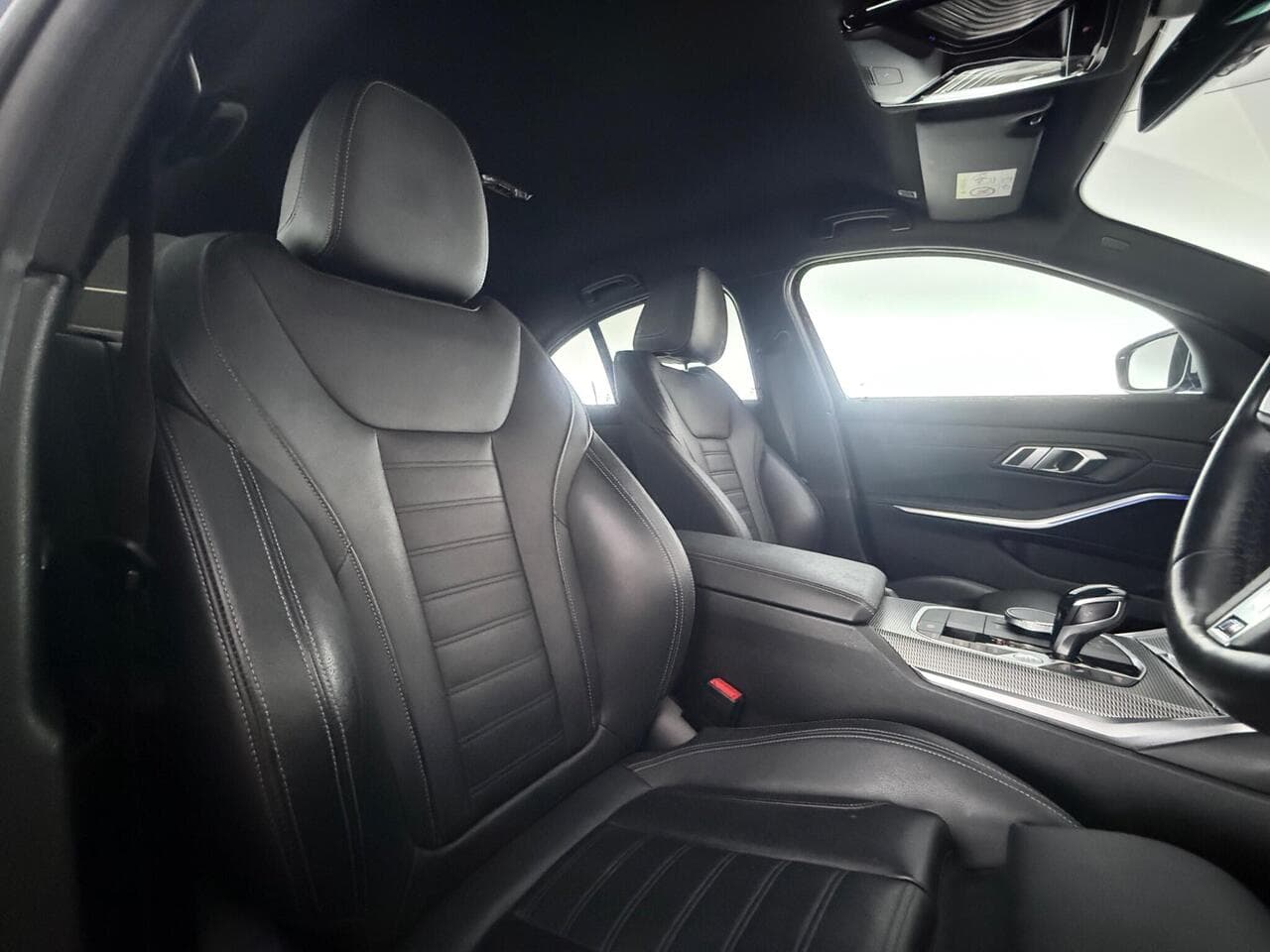 BMW 3 Series thumbnail Seat Driver