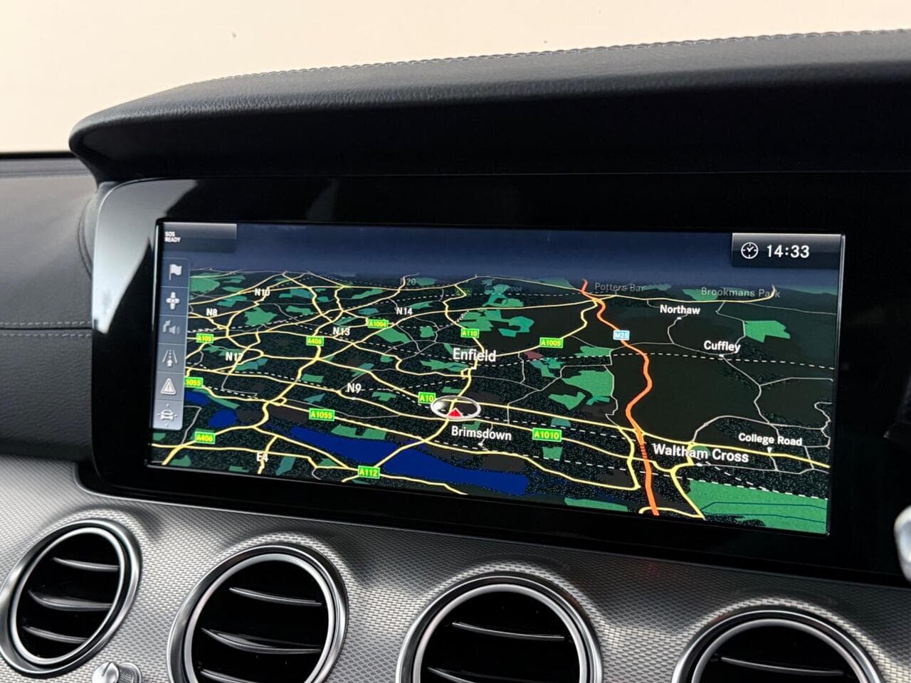 Mercedes-Benz E Class thumbnail Infotainment System