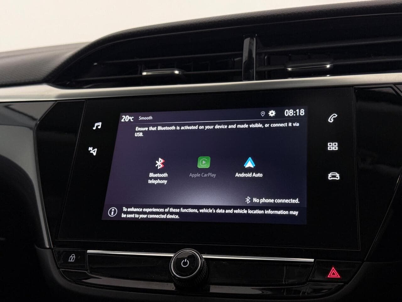 Vauxhall Corsa thumbnail Infotainment System