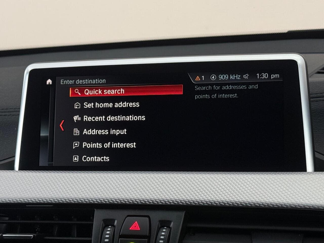 BMW X1 thumbnail Infotainment System
