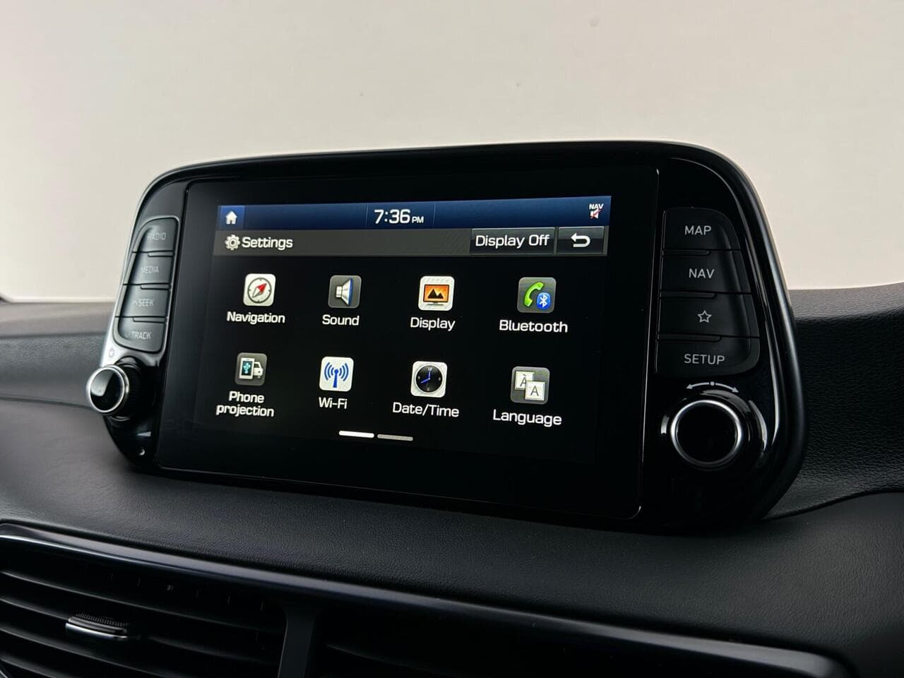 Hyundai TUCSON thumbnail Infotainment System