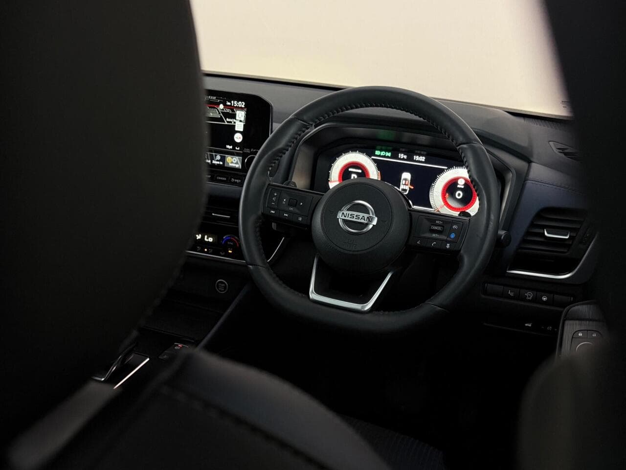 Nissan Qashqai thumbnail Misc Controls