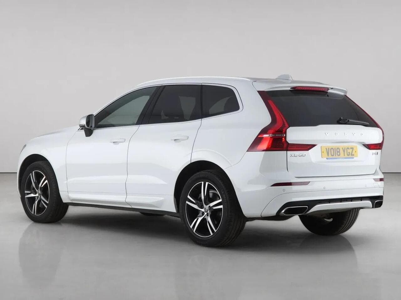 Volvo XC60 thumbnail Rear Left