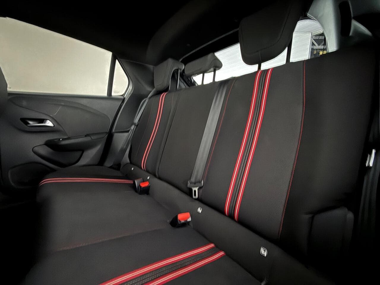 Vauxhall Corsa thumbnail Seats Rear
