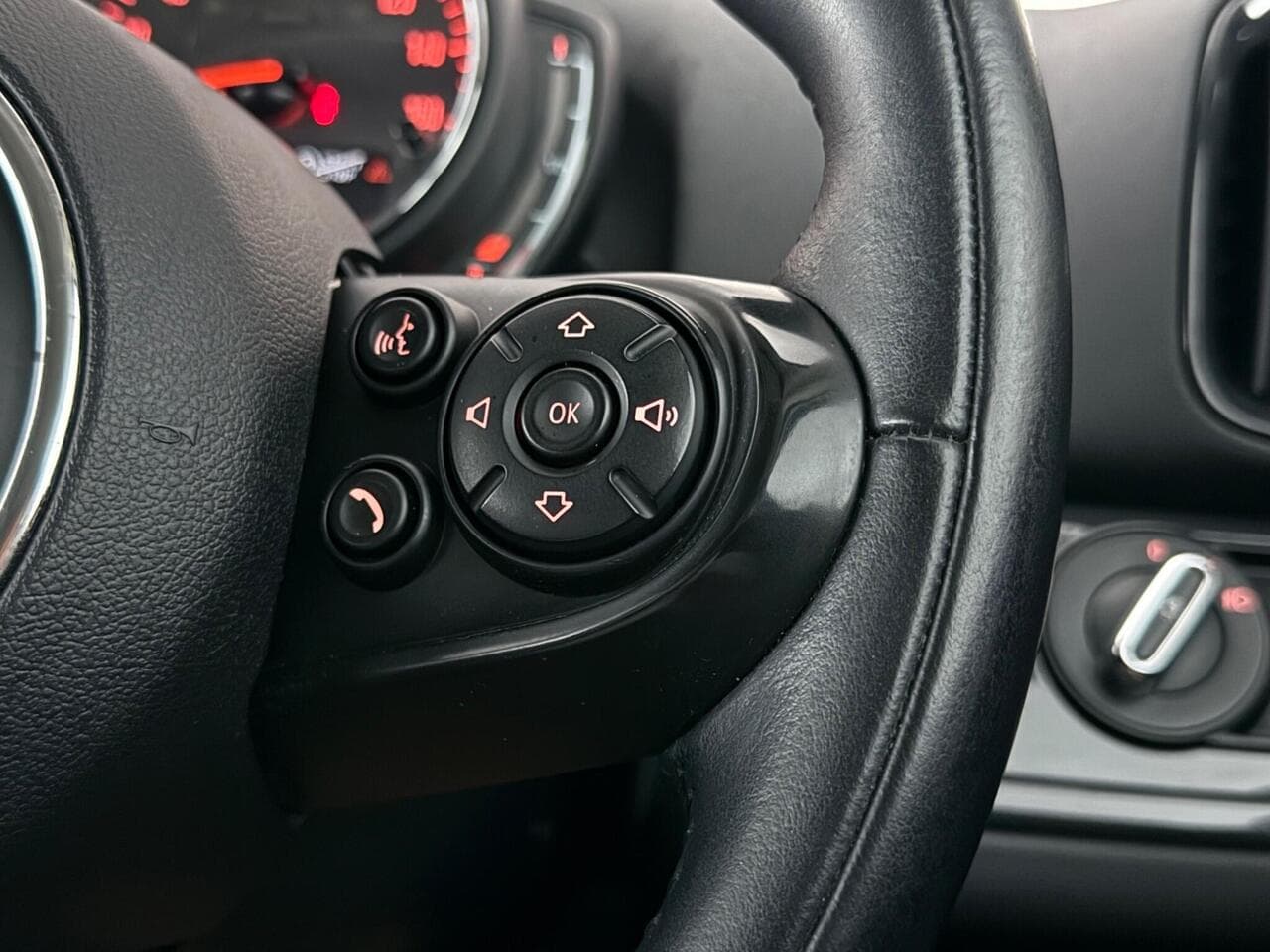 MINI Countryman thumbnail Misc Controls