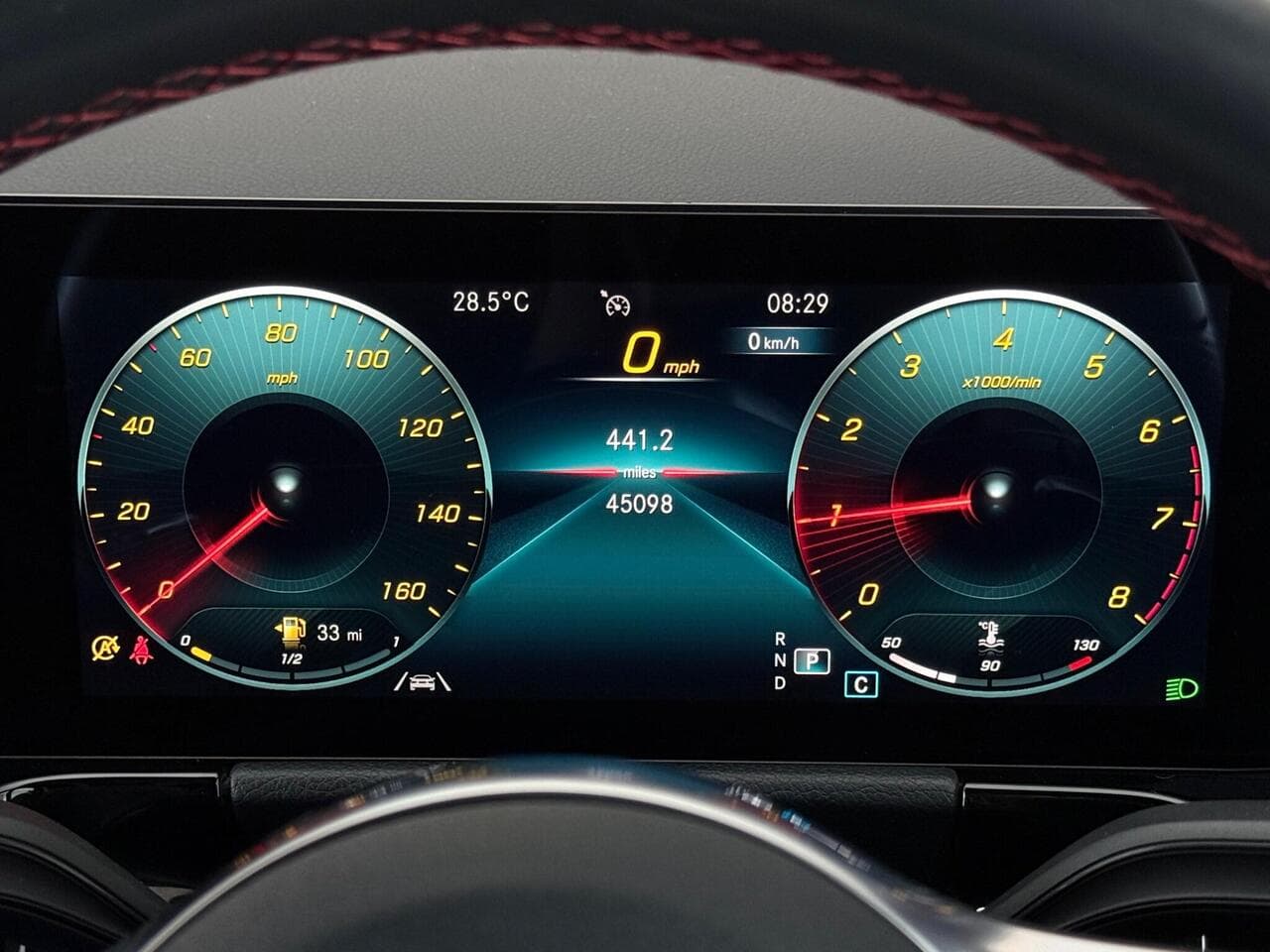 Mercedes-Benz GLA thumbnail Driver Instruments