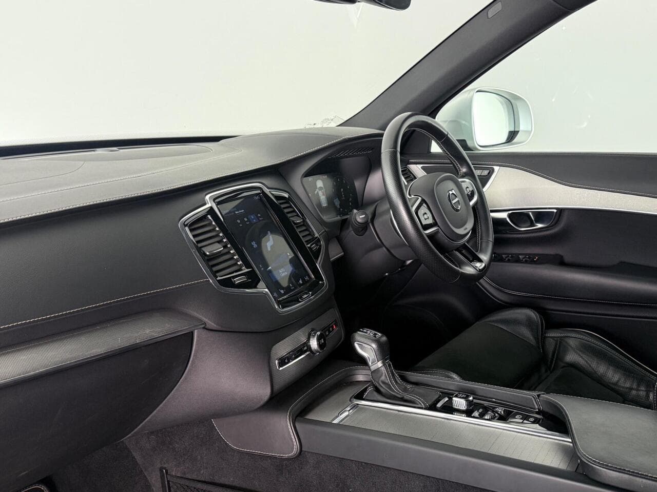 Volvo XC90 thumbnail Interior Front