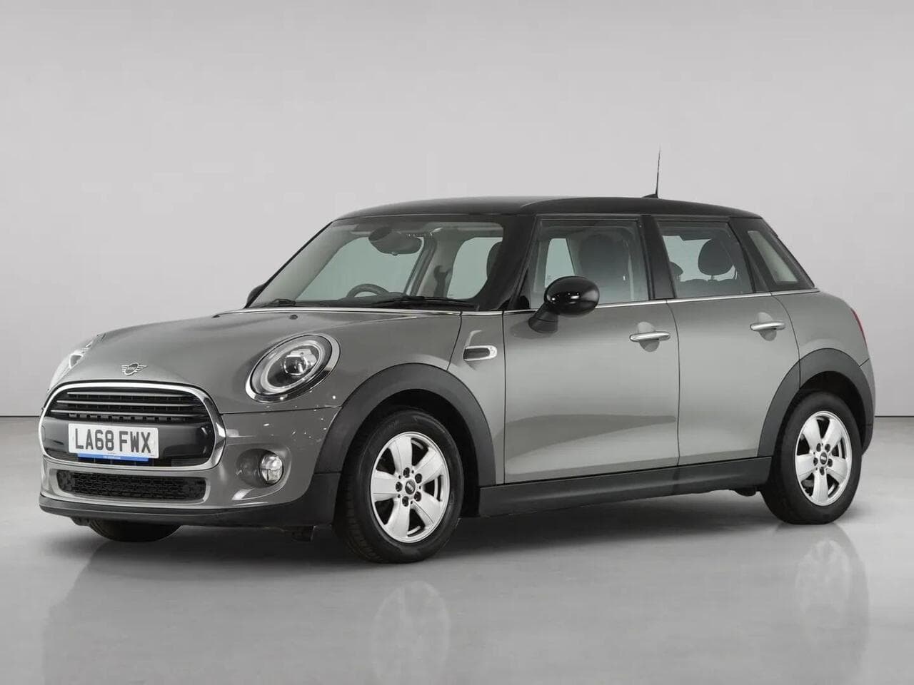 MINI Hatch thumbnail Front Left