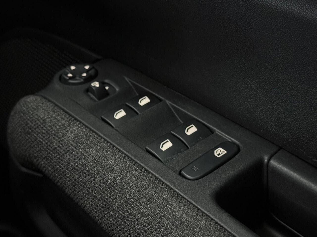 Citroen C3 Aircross thumbnail Misc Controls