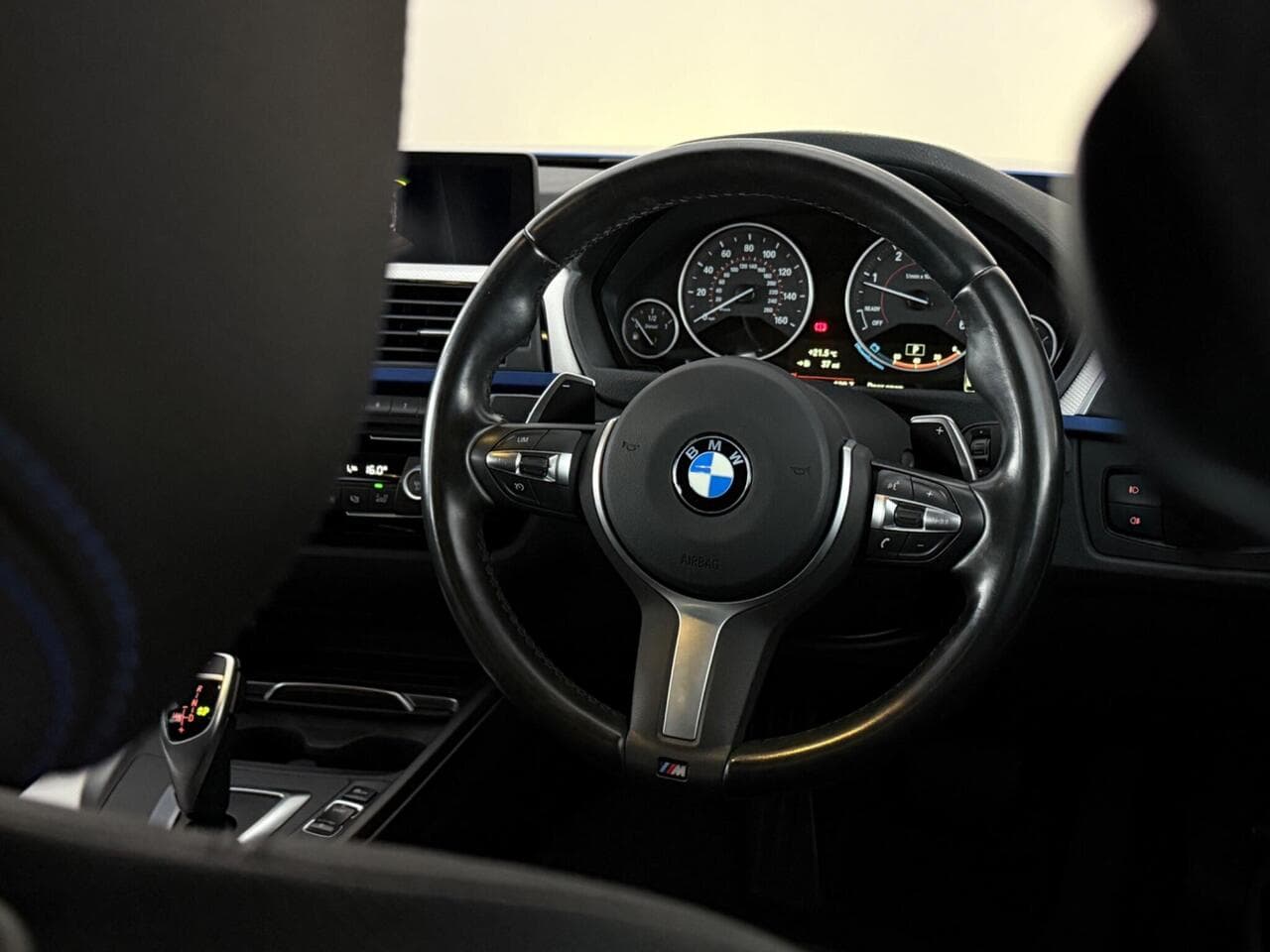 BMW 4 Series Gran Coupe thumbnail Steering Wheel