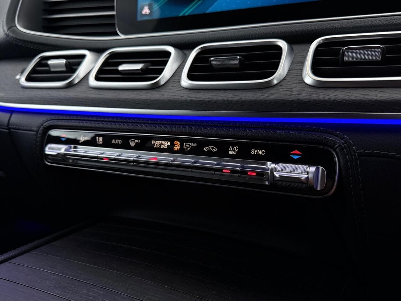 Mercedes-Benz GLE thumbnail Inconclusive